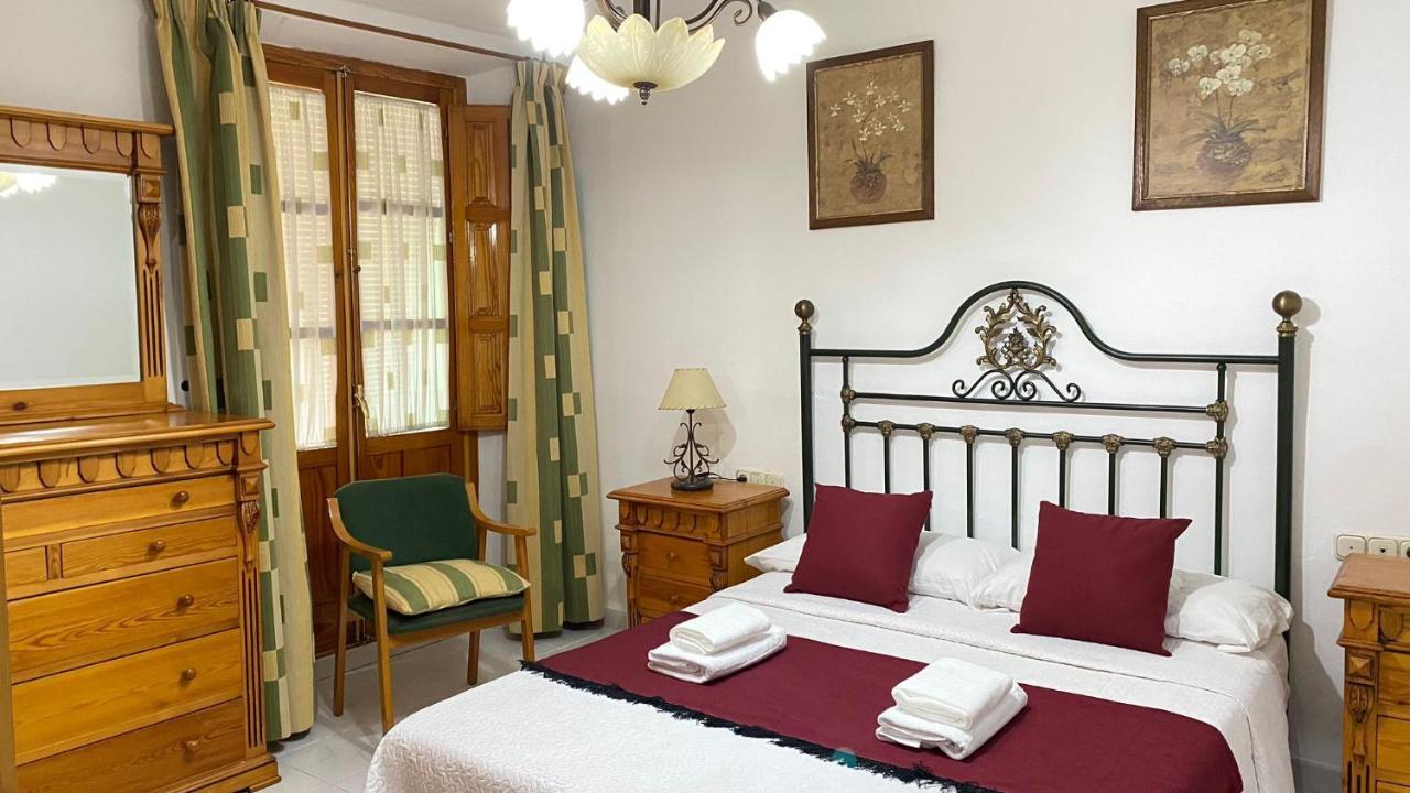 Campo Del Principe Apartment Granada Bagian luar foto