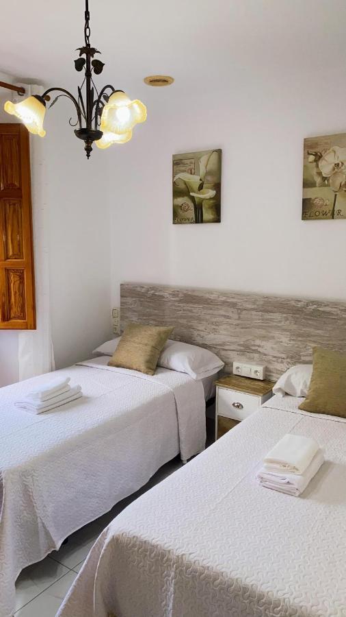 Campo Del Principe Apartment Granada Bagian luar foto