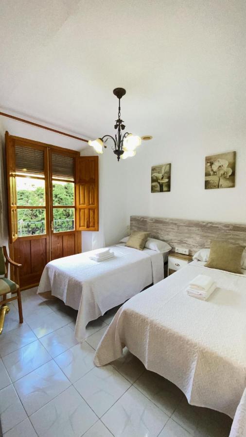 Campo Del Principe Apartment Granada Bagian luar foto